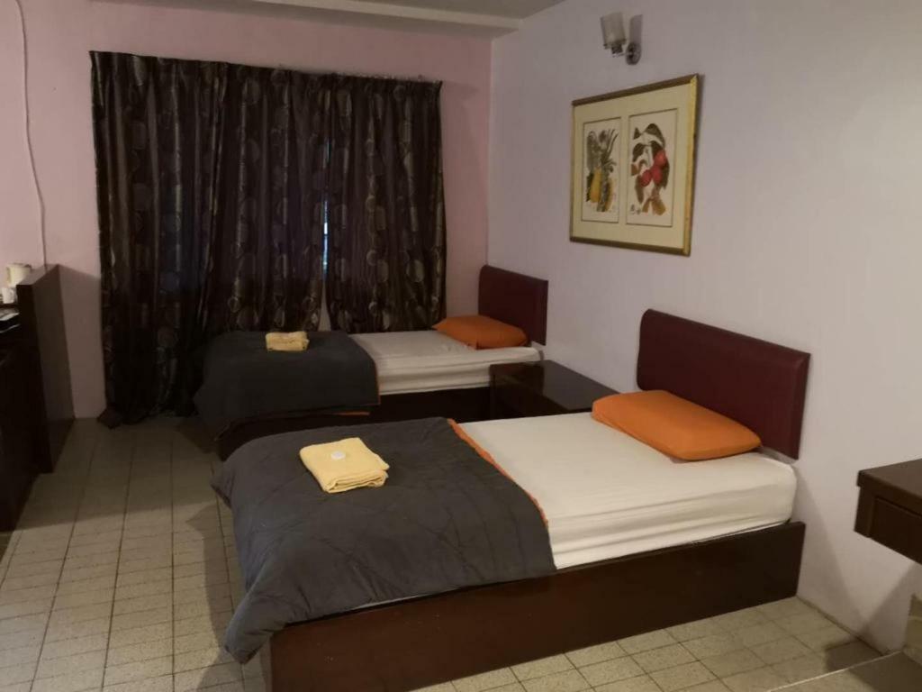 Seri Ratu Hotel & Spa Петалинг Джая Екстериор снимка